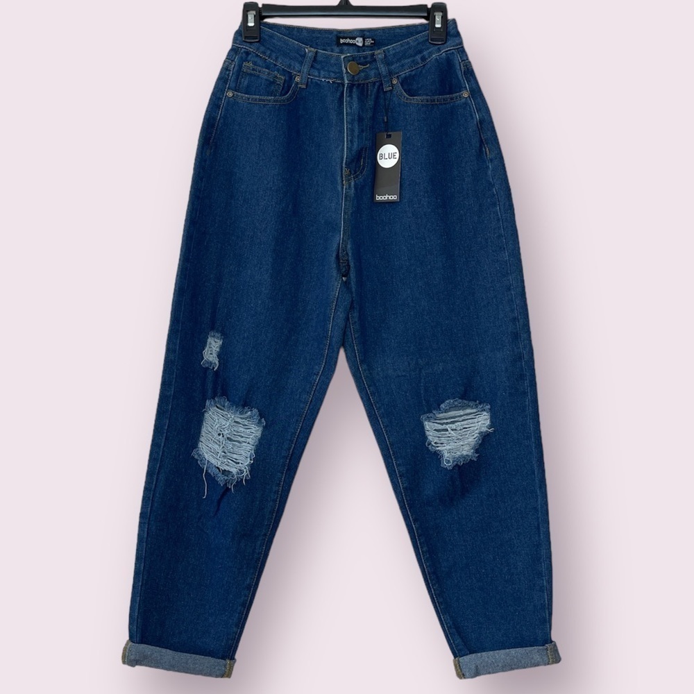 BIN#13 - BOOHOO Women’s size 2 High Rise Distressed Dad Jeans